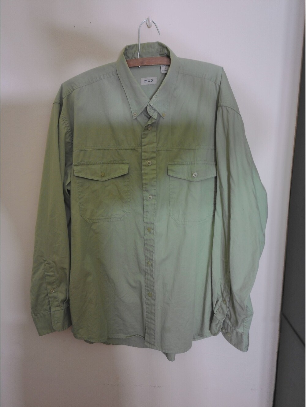 IZOD‎ Mens Button Up Shirt Size L Green Long Sleeve Casual Two Pocket